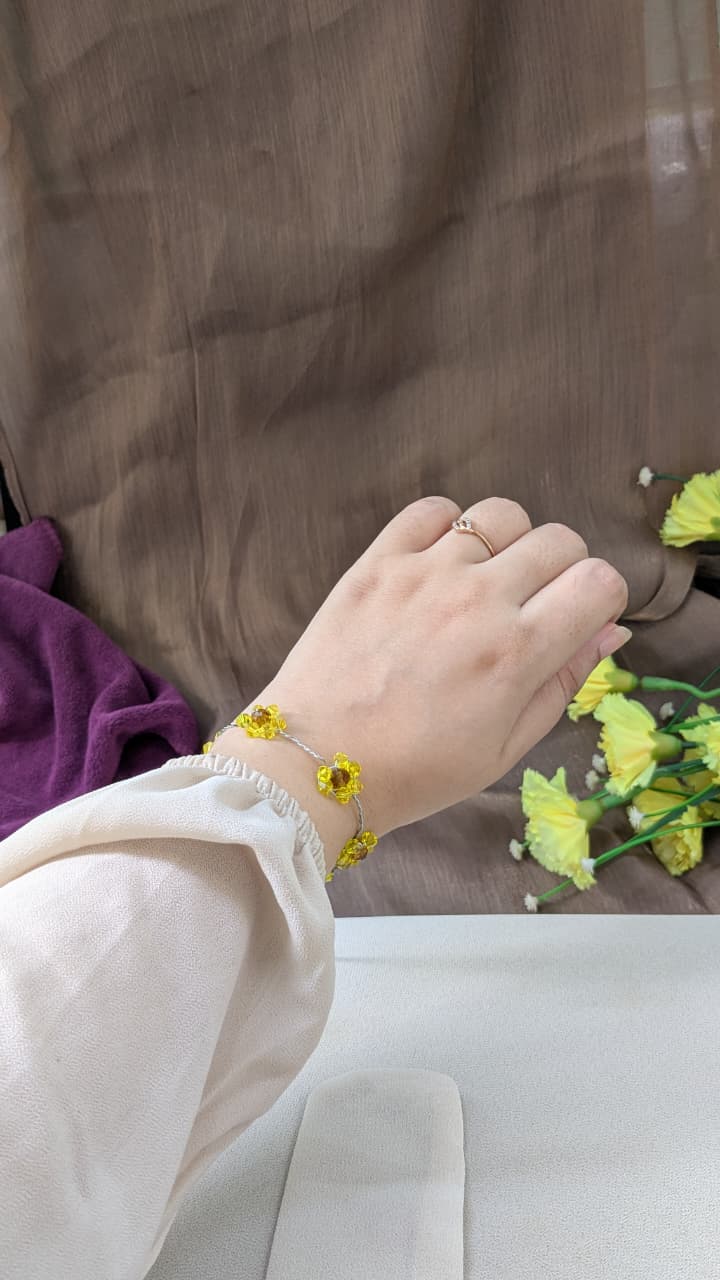 Citrine Daisy bracelet